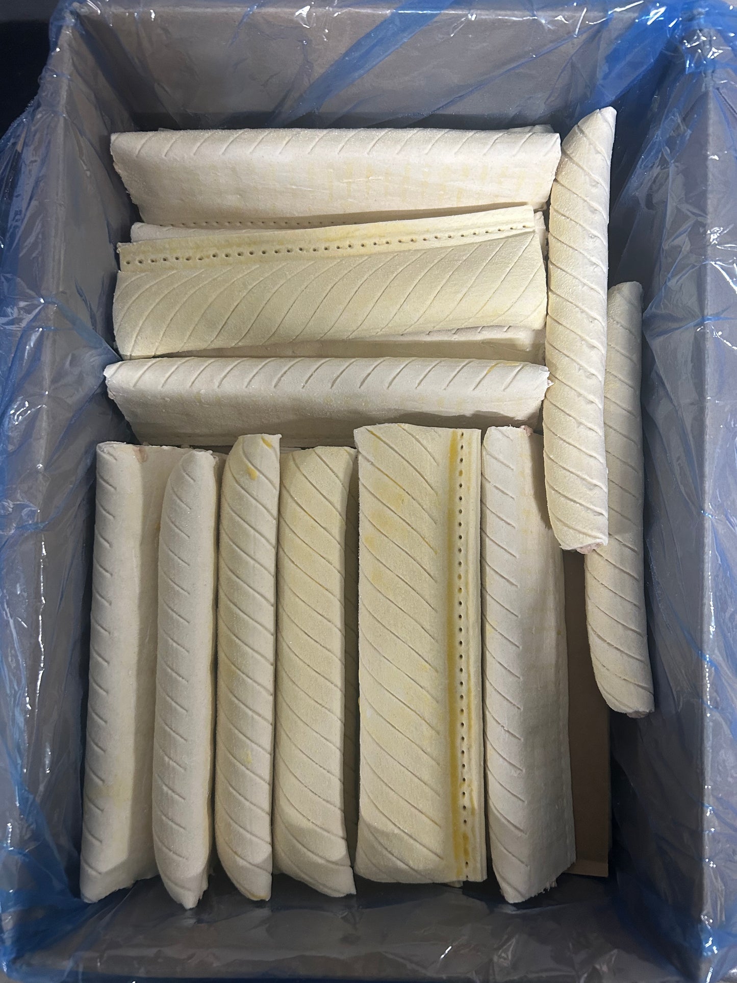 8” Jumbo Sausage Roll x48